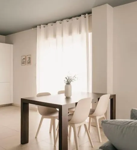 بيت للعطل La Casa Di Dino *